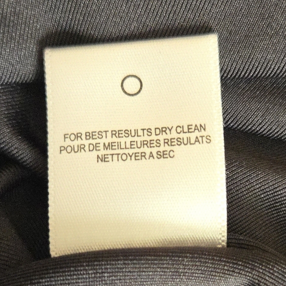 Halston Heritage. Size 6. Black. Excellent Condition - Picture 8 of 11